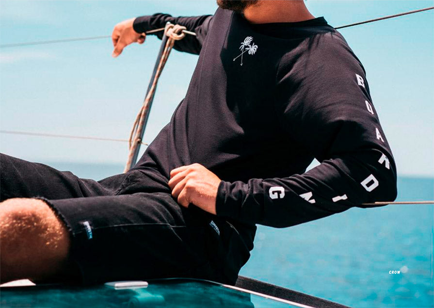 Mystic Crow Tee long sleeve